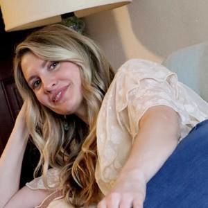 Meet your Posher, Nina